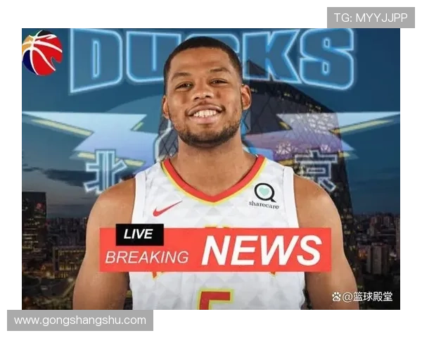 北京大外斯佩尔曼球场训练照曝光 显著减重曾一度接近280斤 北京大外斯佩尔曼球场训练照曝光 显著减重曾一度接近280斤